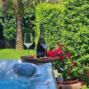 la-rocca-maison-de-charme.hotelitalianriviera.com/