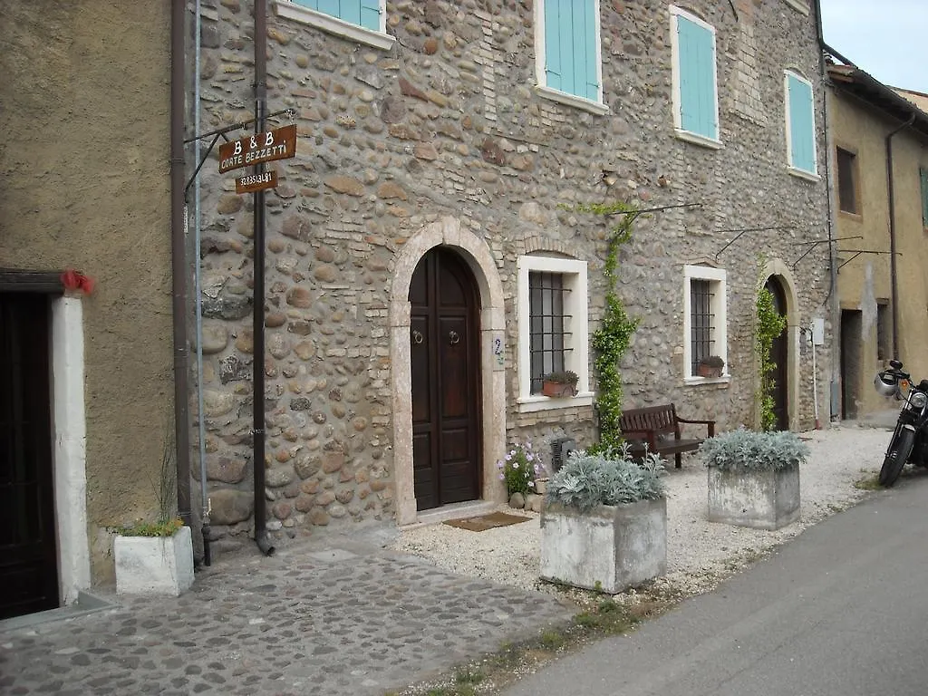 B&B Corte Bezzetti Вольта-Мантована 0*,