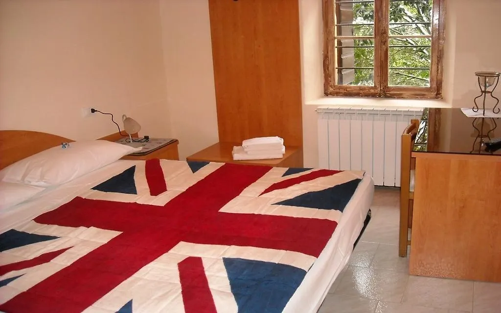 B&B Corte Bezzetti Вольта-Мантована Италия